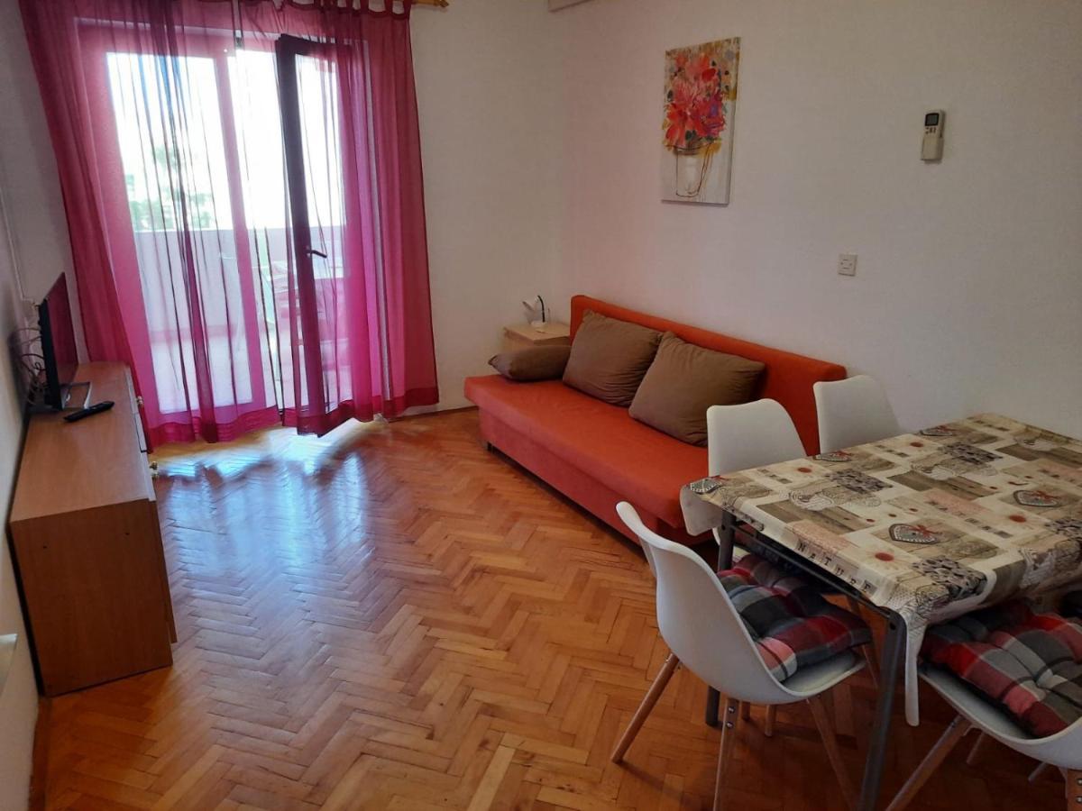 Apartmani R&B Radalj Макарська Екстер'єр фото