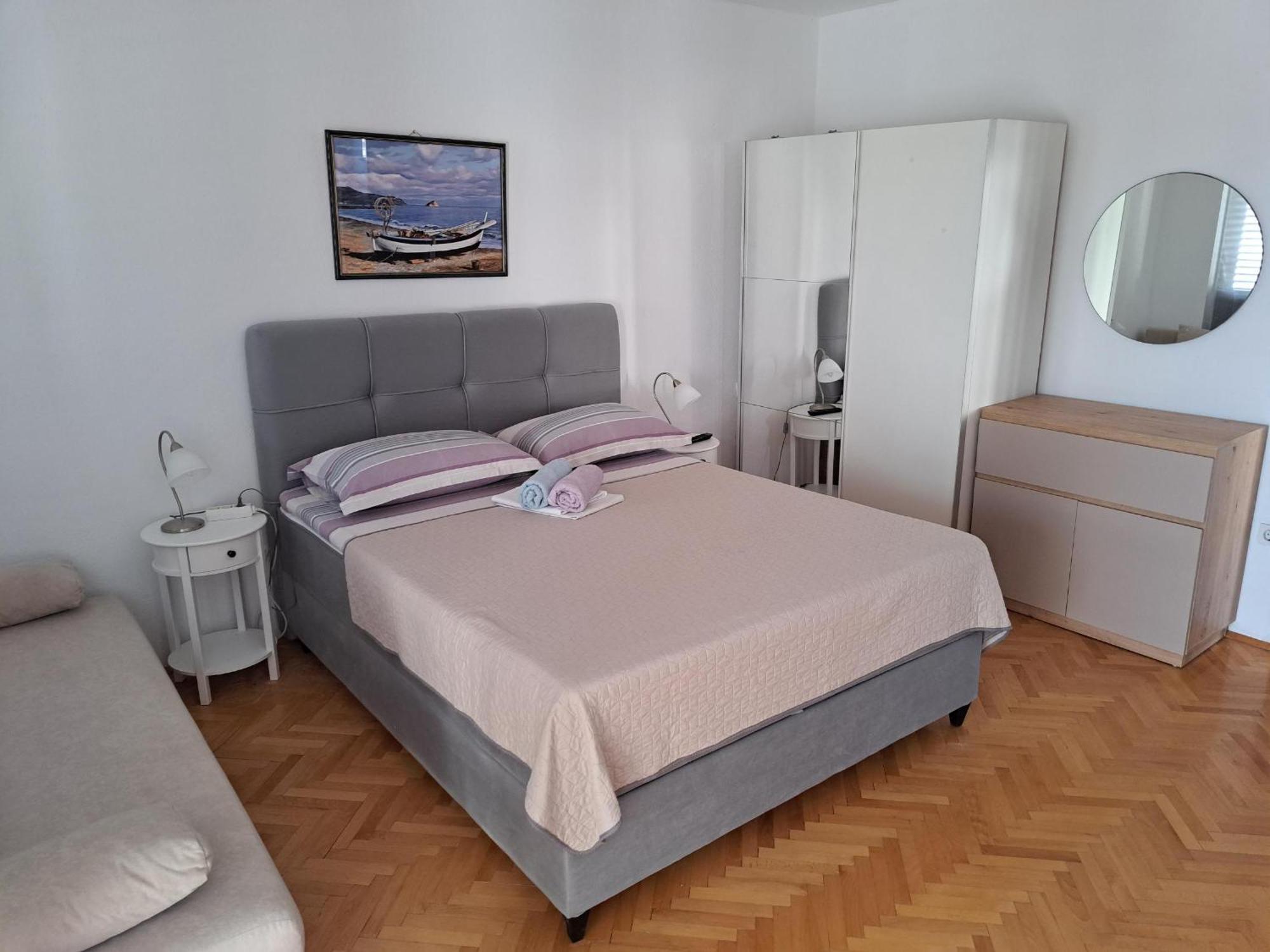 Apartmani R&B Radalj Макарська Номер фото