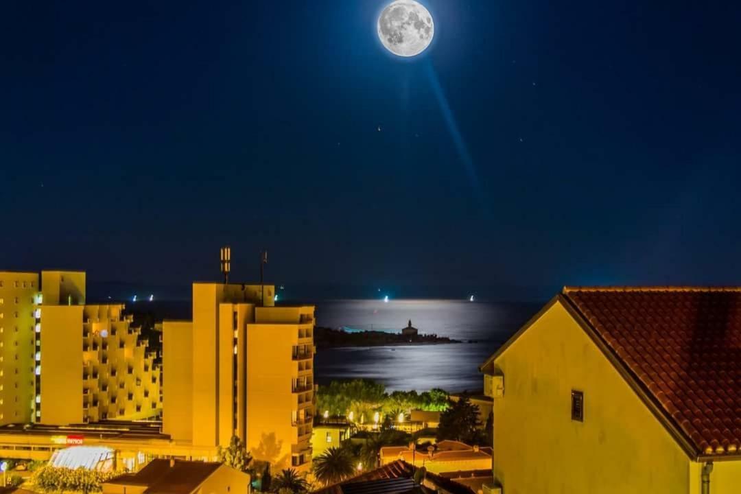 Apartmani R&B Radalj Макарська Екстер'єр фото