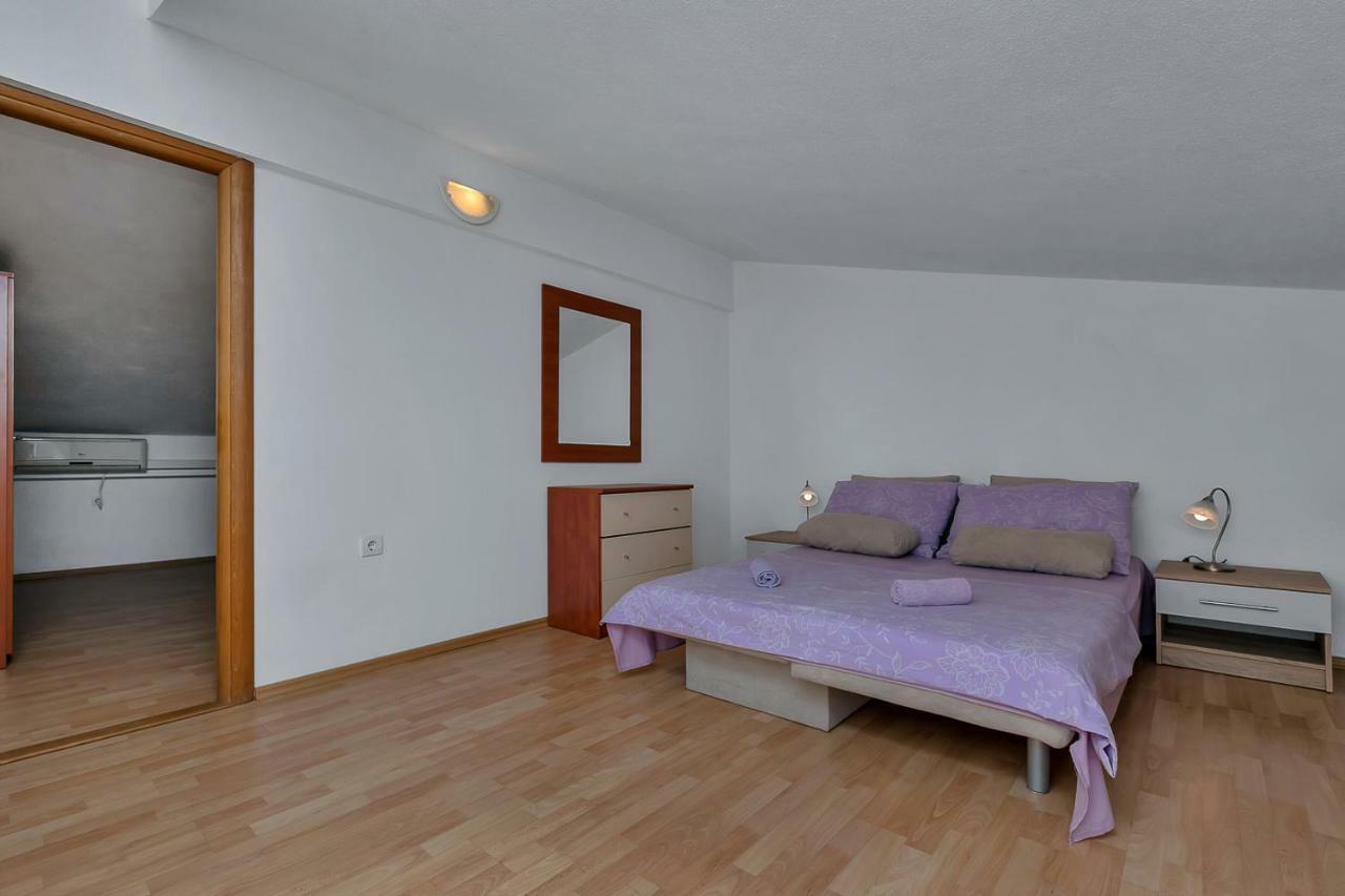 Apartmani R&B Radalj Макарська Екстер'єр фото