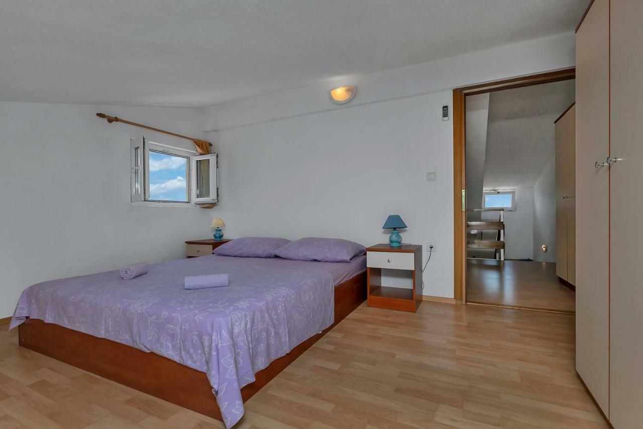 Apartmani R&B Radalj Макарська Екстер'єр фото